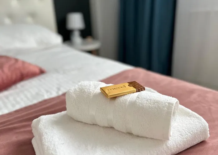 Daire Magheru By Darius Bükreş